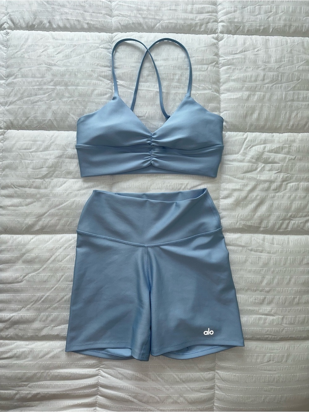 Limited Edition Alo Set - Light Blue